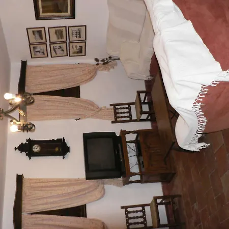 Cortijo La Cola Canete la Real