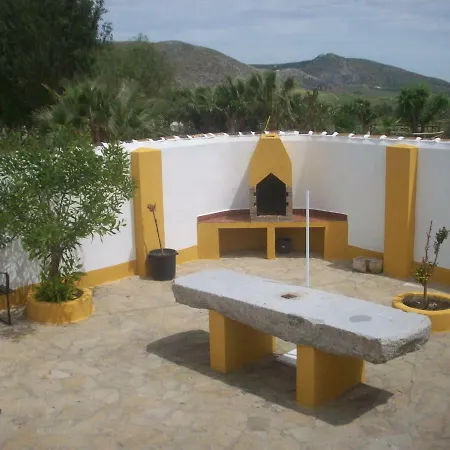 Cortijo La Cola *