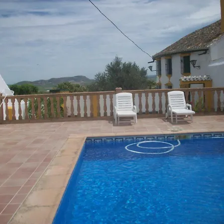 Cortijo La Colá * Canete la Real